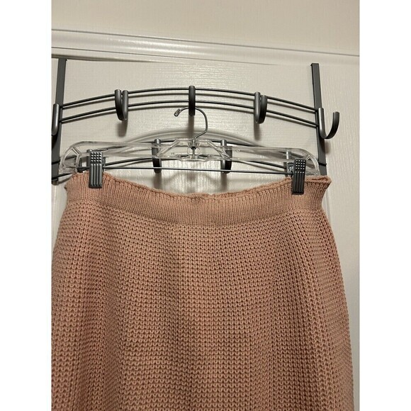 In The Style Pink Knitted Midi Skirt Plus Size 20 Stretch Waist Comfy & Chic - Picture 5 of 13